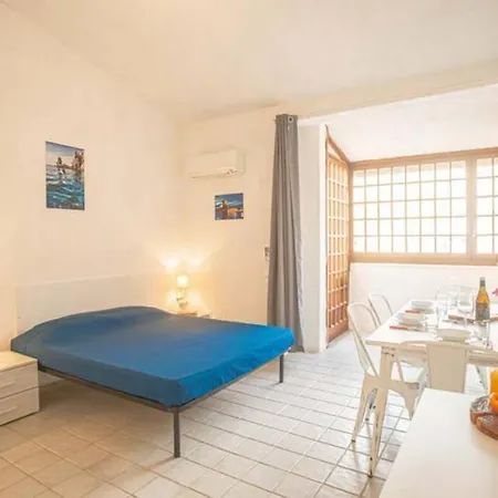 Apartment Pesciolino Bianco *